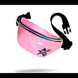 Vibedration pink holo Fanny pack